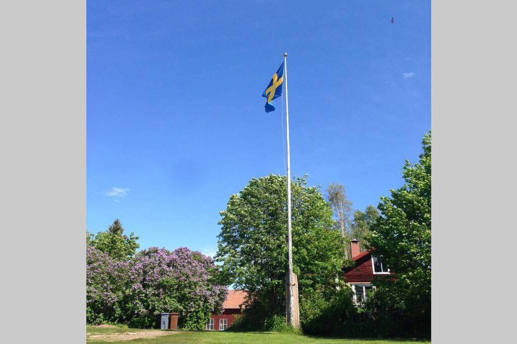 Idyllisk nybyggd stuga på Sollerön. Solleron Exteriör bild